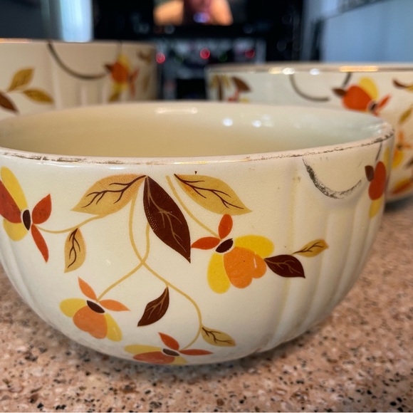 Vintage Hall's Superior Quality Kitchenware Set of 3 Bowls, Autumn Leaf 9",7",6" - Picture 8 of 10